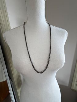 Amway Vintage Style Ribbed Bead Necklace