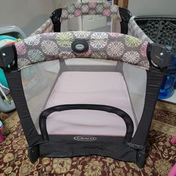 Graco Pack & Play With Chaa P