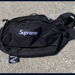 Supreme Fanny Pack Never Used