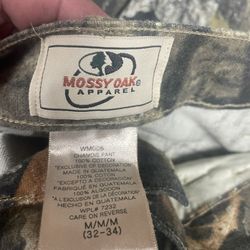 Mossy  Oak Shirt And Pants