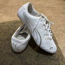 TENIS  PUMA  NÚMERO  # 8 DE  MUJER  