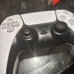 PlayStation 5 Controller