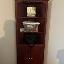 Corner Bookshelf 