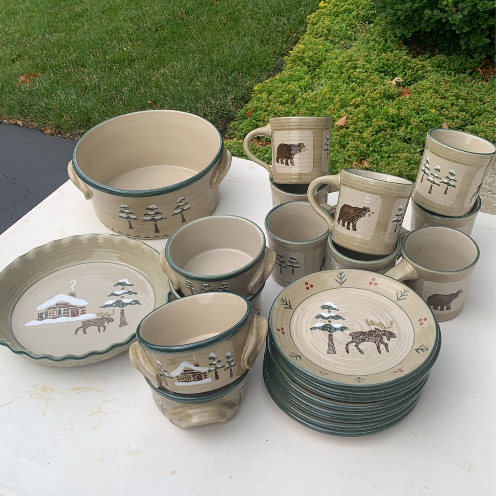 Sonoma Lodge Dish Set