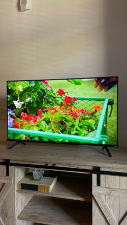 43” Hisense Smart TV