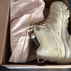 Men’s Hiking Boots 