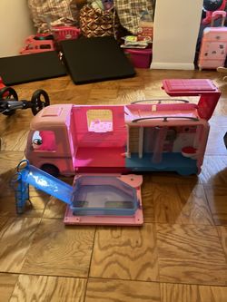 Barbie Buses 
