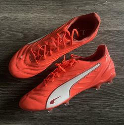 Puma King Men’s Soccer Cleats Football Boots Size 9.5
