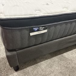 Brand New 1500 Mattress Never Slept 