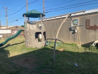 🌞 HUGE Step2 Outdoor Playset / Swing Set – Great Condition! 🌞