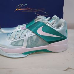 KD 4 EASTER
