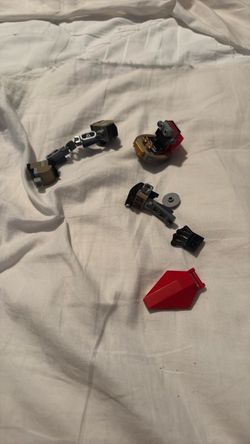 Random Lego pieces