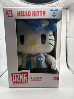 YuMe DZNR Hello Kitty SOCCER EDITION Argentina 8” Plush - New In Box