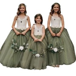 Straps Sage Green Flower Girl Dresses for Wedding Party


