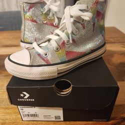 Converse All Star Chuck Taylor Size 11.5 Kids Used
