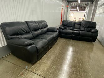 Recliner couch and sofa