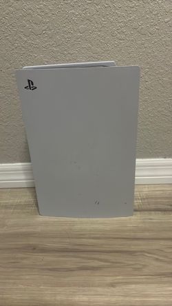 Monitor and PlayStation 5 plus all the wires