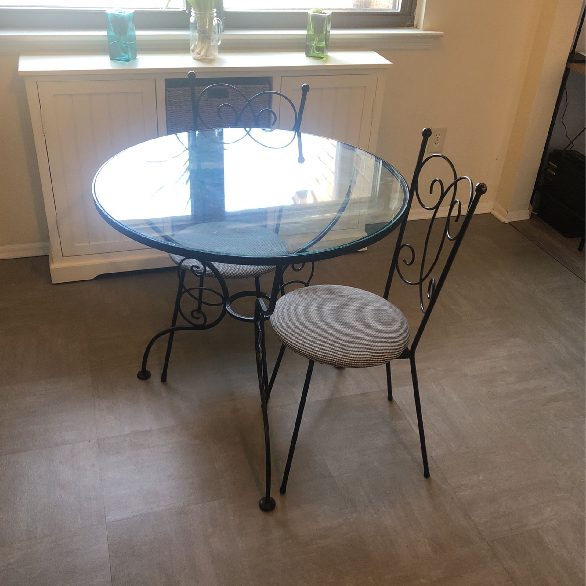 Small Dining Set for Sale in Woodbridge Township, NJ OfferUp