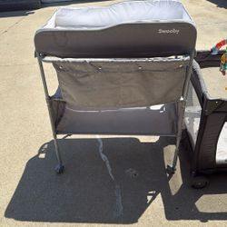 Baby Sweeby Changing Table 