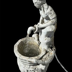 Working Vintage Concrete Garden Water Fountain 27” Outdoor Decor