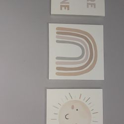 Wall decor 