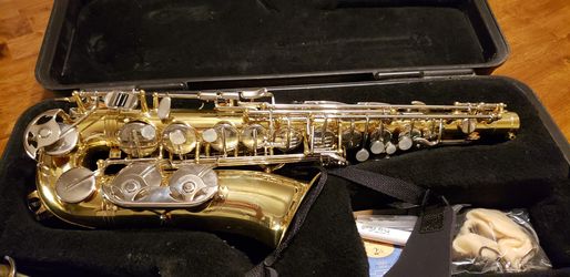 Selmer as 300 saxophone