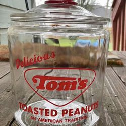 VINTAGE TOM’S ROASTED PEANUTS JAR 65$