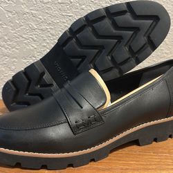 New 9 Women’s Vionic Cheryl Loafer
