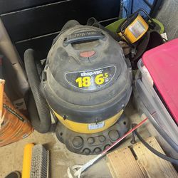 Shop Vac With Accessories 
