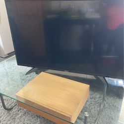 Glass Tv Stand Used In Very Good Condition
