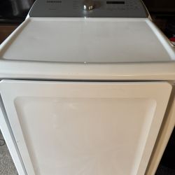 Samsung Clothes Dryer