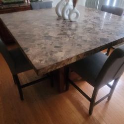 Dining Room Table With Matching Cabinet/sideboard