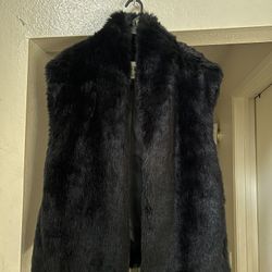 Abercrombie & Fitch Faux Fur Vest