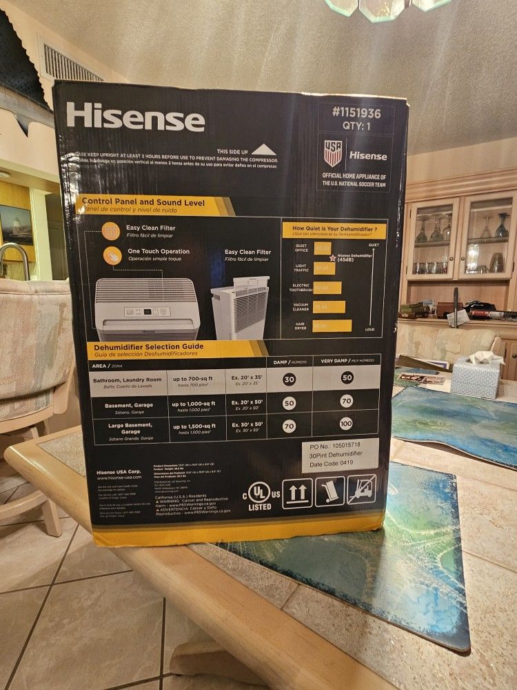 700 SQ FT 30 qt Hisense Dehumidifier