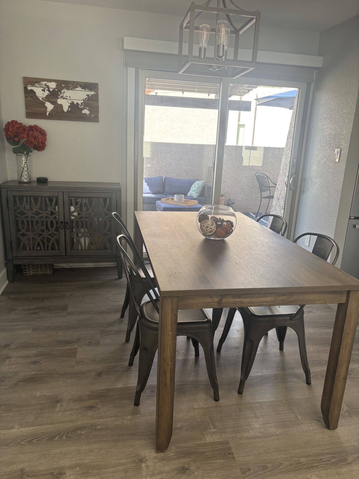Dining Table - Perfect Condition