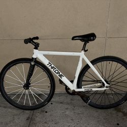 Throne PHANTOM (send offers)