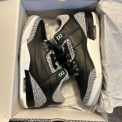 Jordan 3 Green Glow 