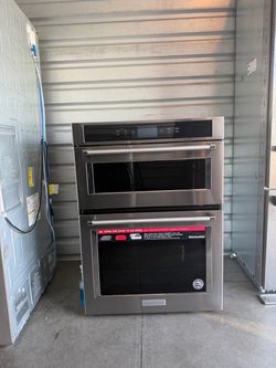 Wall oven with microwave NEW