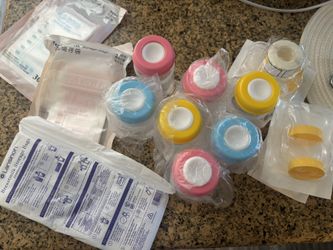 Breast milk Containers And Bags