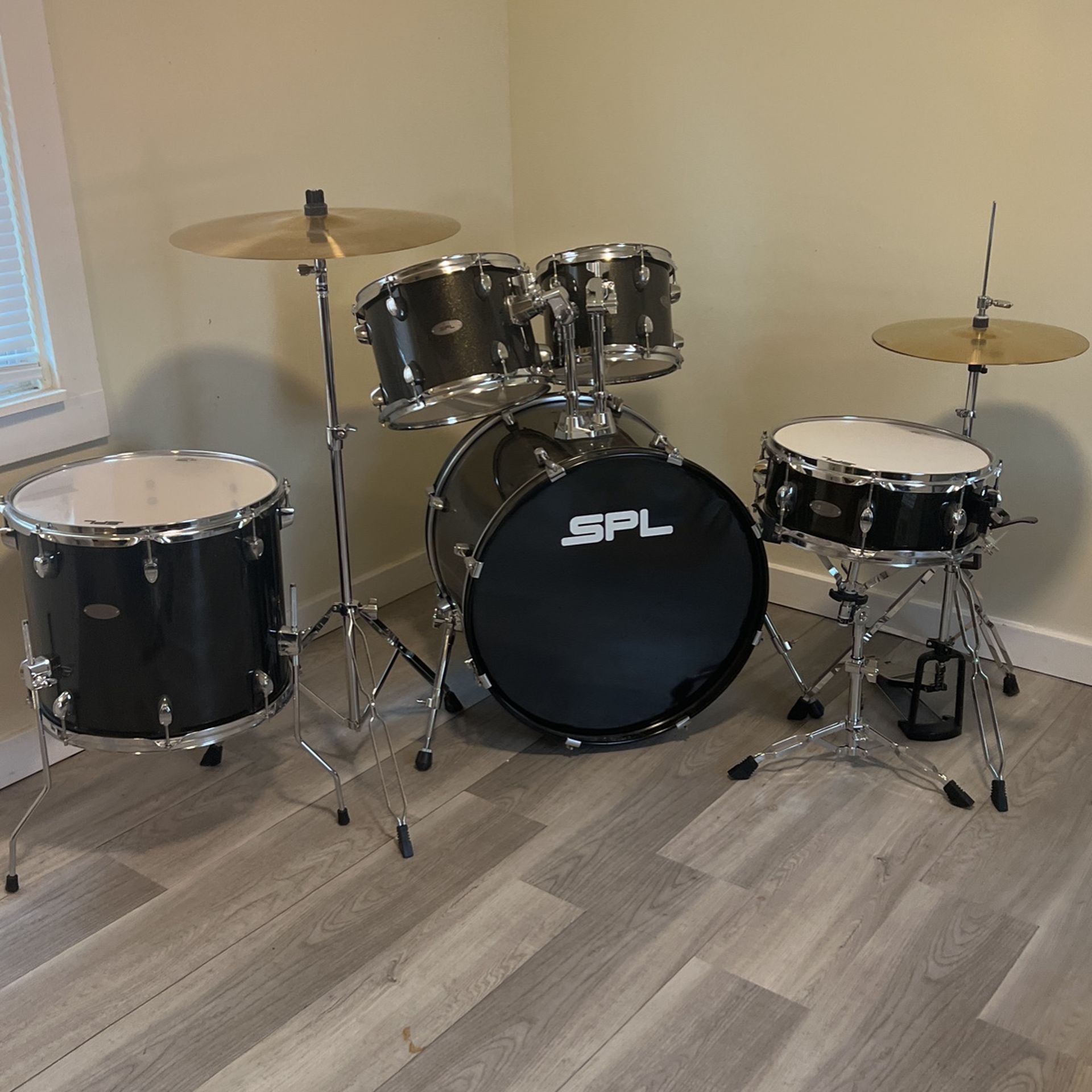 Drum Kit