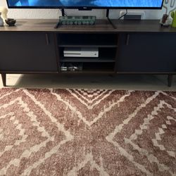 TV Stand With Storage 