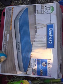 Air mattress queen 30.00 or best offer
