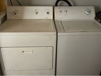 Washer and gas dryer