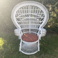 MidCentury Vintage Rattan Wicker Peacock Chair