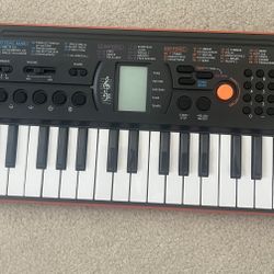 Casio SA-76 Mini Keyboard.