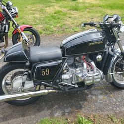 1977 Honda Goldwing GL1000 Cafe Racer