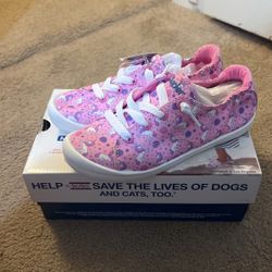BRAND NEW: Lil Bobs By Skechers Size 3y
