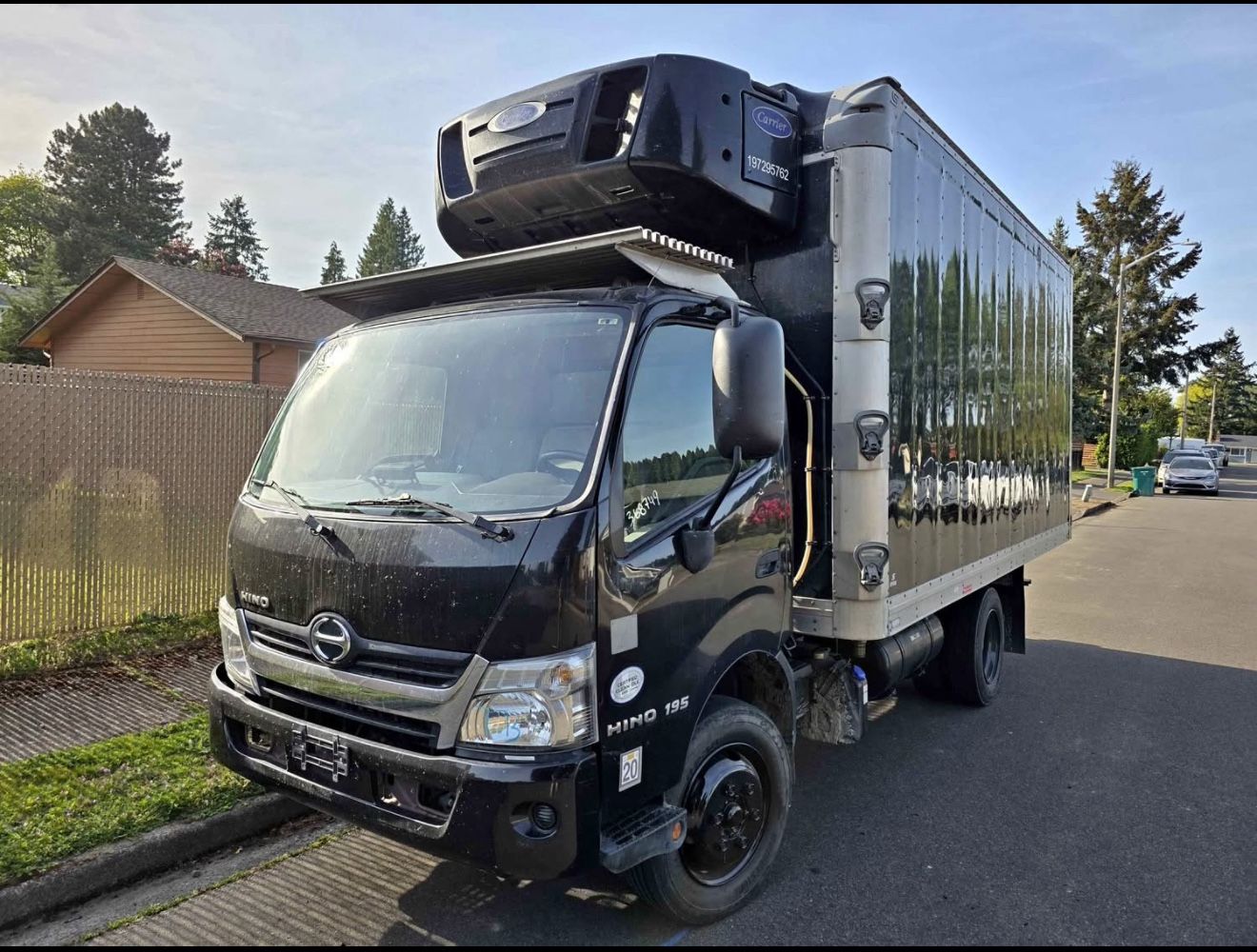 2020 Hino 195 4x2 Reefer Truck