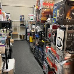 Small Appliances And Kitchen Items 30-70% Off Retail 