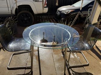 Glass Table With 2 Chairs 